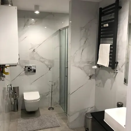 V3 Sokolska 46 Отель Катовице